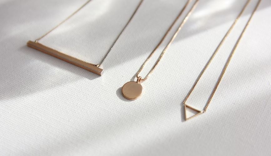 Jewelry, Shadow, Necklace, Accessories, Pendant, Locket, Symbol