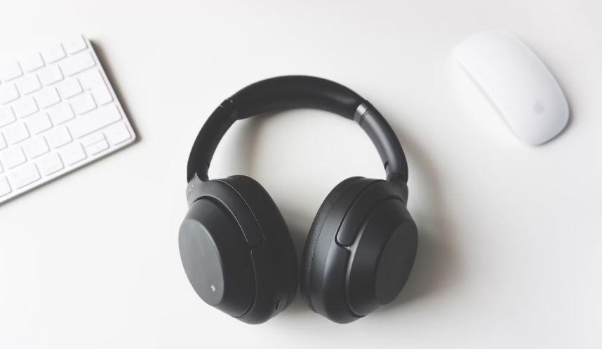 Wireless, Speakers, Sony, Desk, Headphone, Electronics, Headphones, Headset, Hardware, Computer Hardware