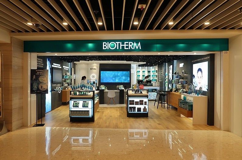 Biotherm’s retail store in Hong Kong