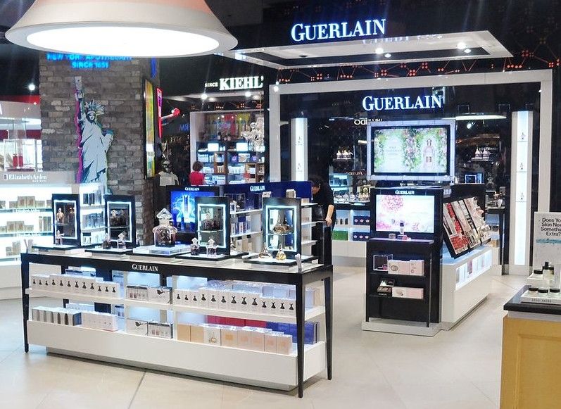 Guerlain outlet at Sydney airport