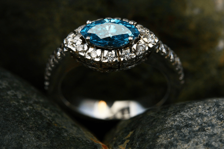a luxurious diamond ring
